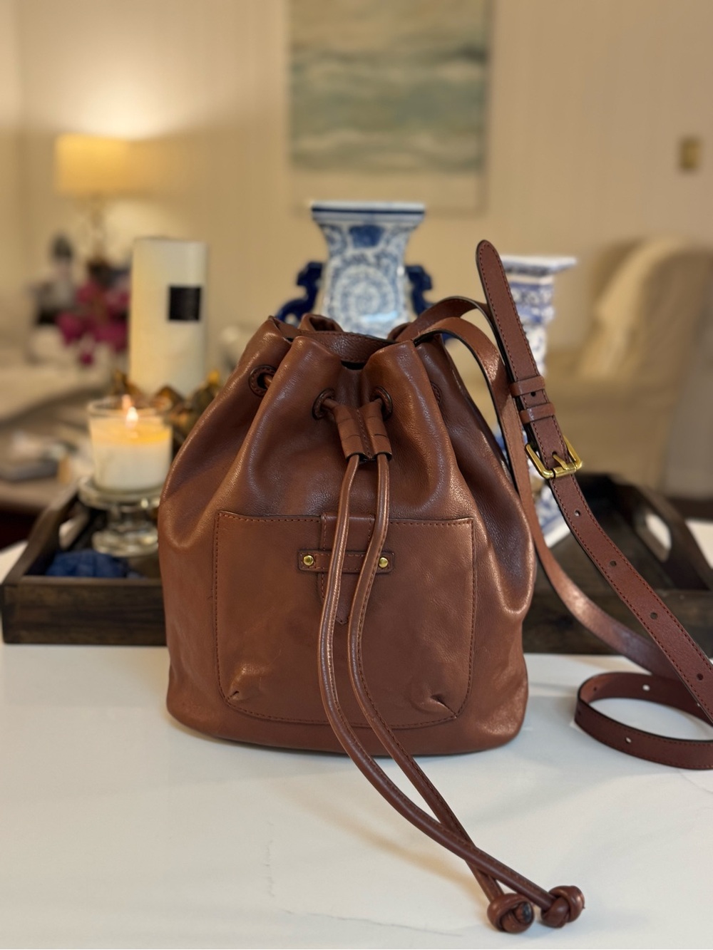🤎 FRYE OLIVIA LEATHER  BUCKET DRAWSTRING  BAG!